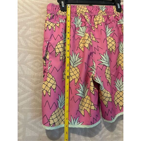 Sovereign Code Los Angeles Pineapple‎ Print Swim Trunks Shorts - Picture 9 of 9